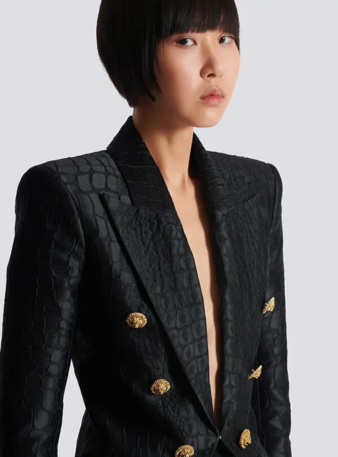 6-buttons jacket in crocodile jacquard
