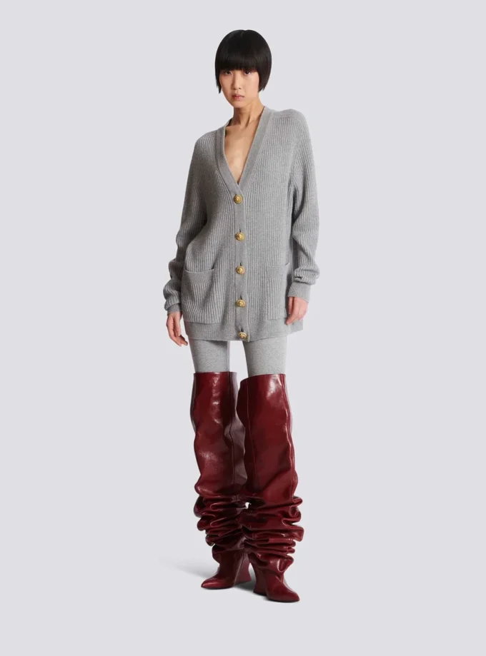 Buttoned cashmere cardigan Buttoned cashmere cardigan