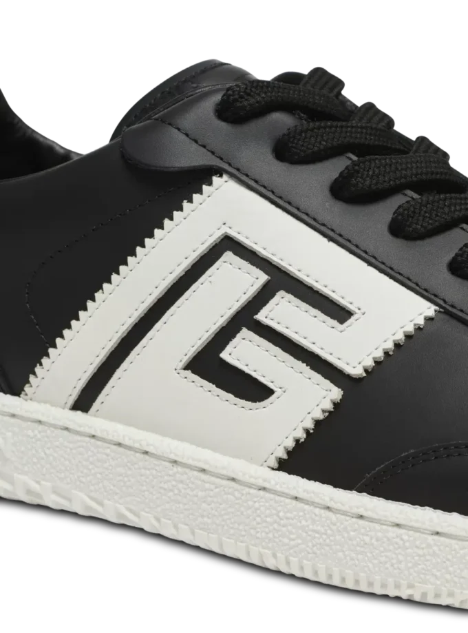 Calfskin Balmain Swan trainers Calfskin Balmain Swan trainers