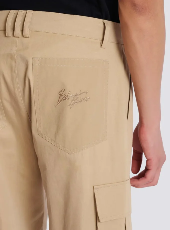 Cotton canvas cargo Bermuda shorts Cotton canvas cargo Bermuda shorts