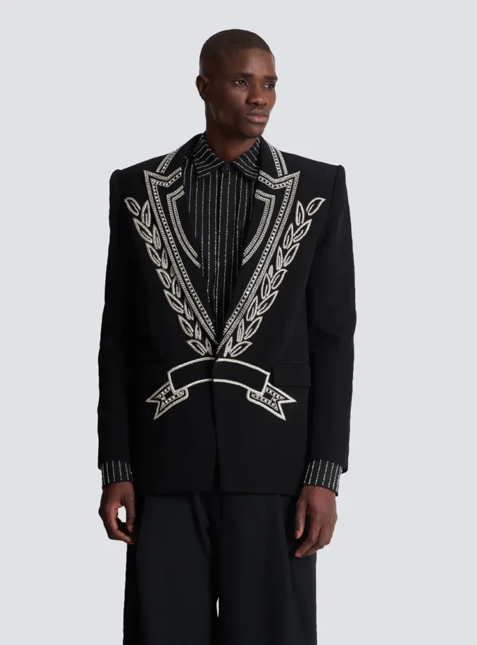 Crepe 1-button jacket with crystals Crepe 1-button jacket with crystals