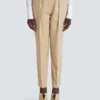 Darted 7/8 trousers in cotton gabardine Darted 7/8 trousers in cotton gabardine