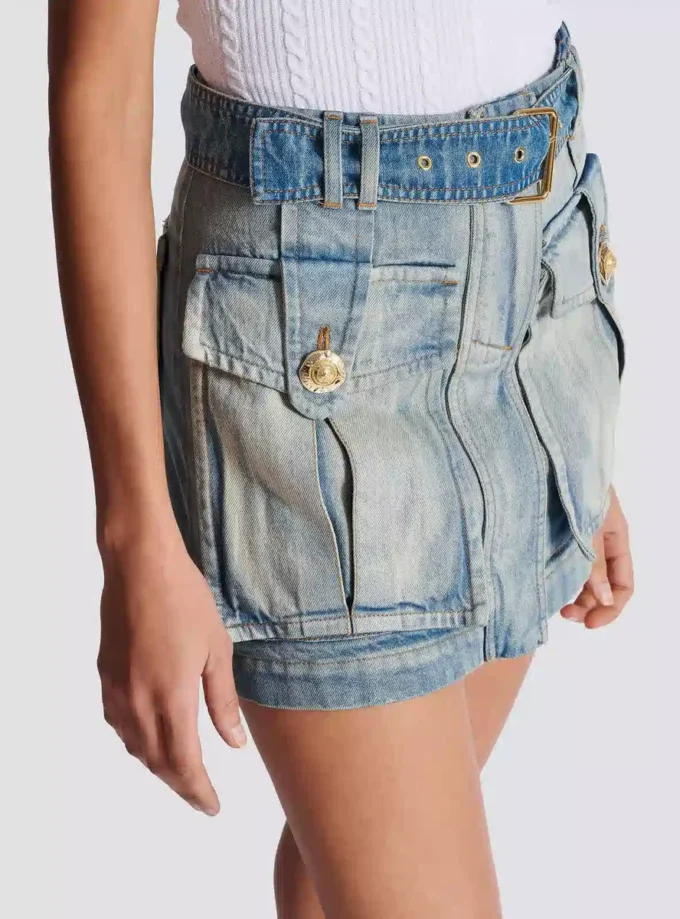 Denim skirt with pockets