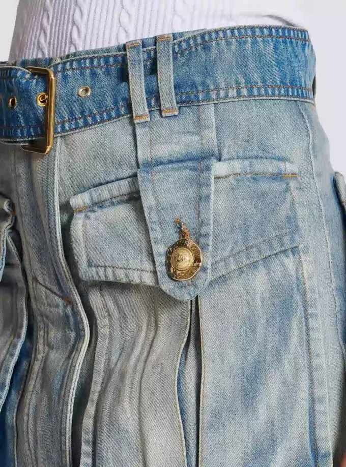 Denim skirt with pockets