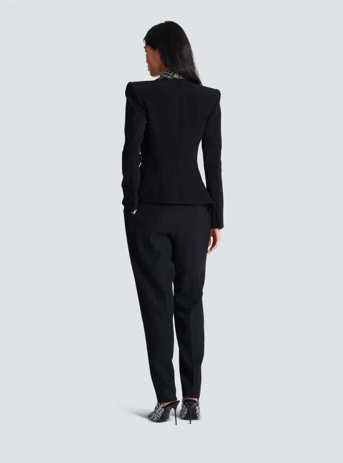 Embroidered 6-buttons jacket