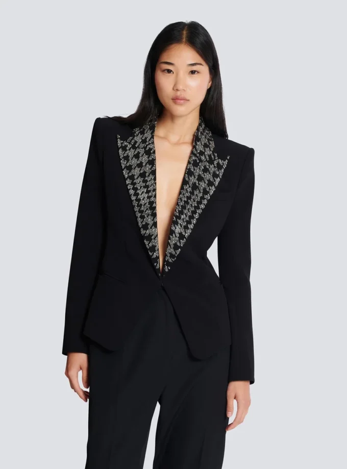 Embroidered 6-buttons jacket