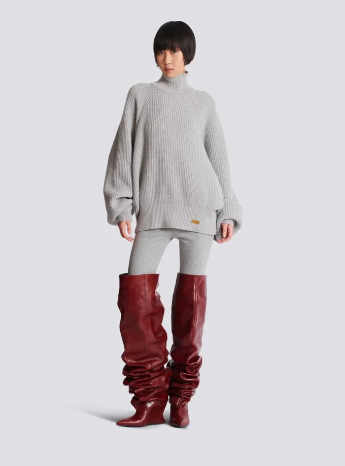 High-neck ribbed knit jumper