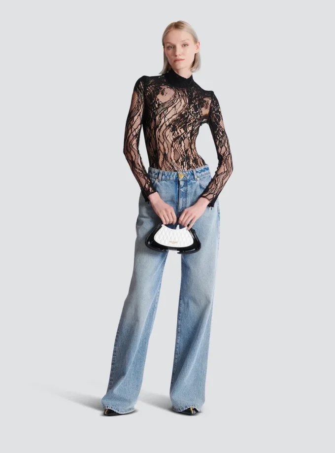 Long-sleeved lace body Long-sleeved lace body