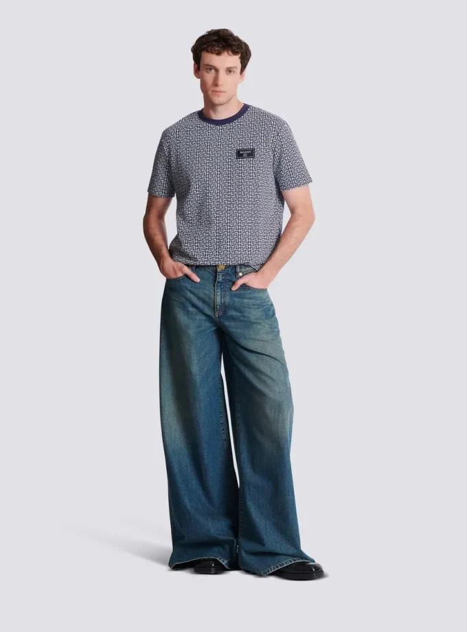 Monogrammed T-shirt with Balmain Couture label Monogrammed T-shirt with Balmain Couture label