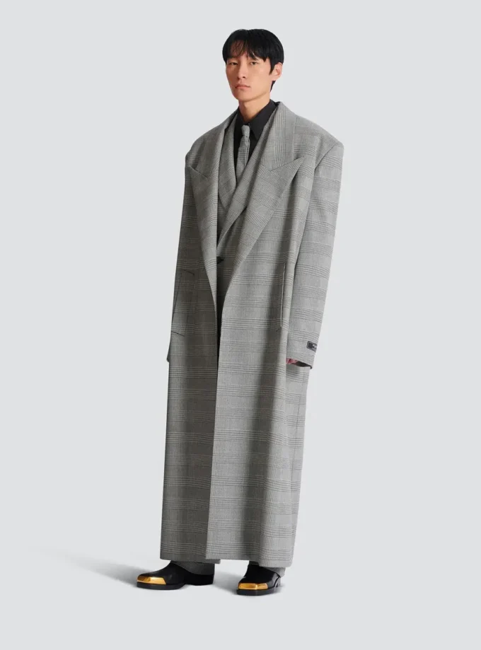 Oversized coat in Prince of Wales wool Oversized coat in Prince of Wales wool