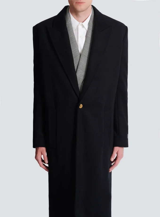 Oversized wool and cashmere coat Oversized wool and cashmere coat