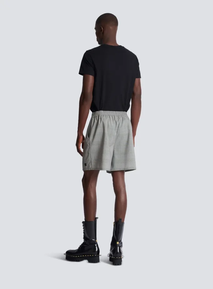 Relaxed shorts in Prince of Wales satin Relaxed shorts in Prince of Wales satin