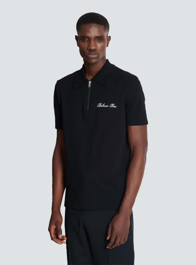 Short-sleeved polo shirt with embroidery