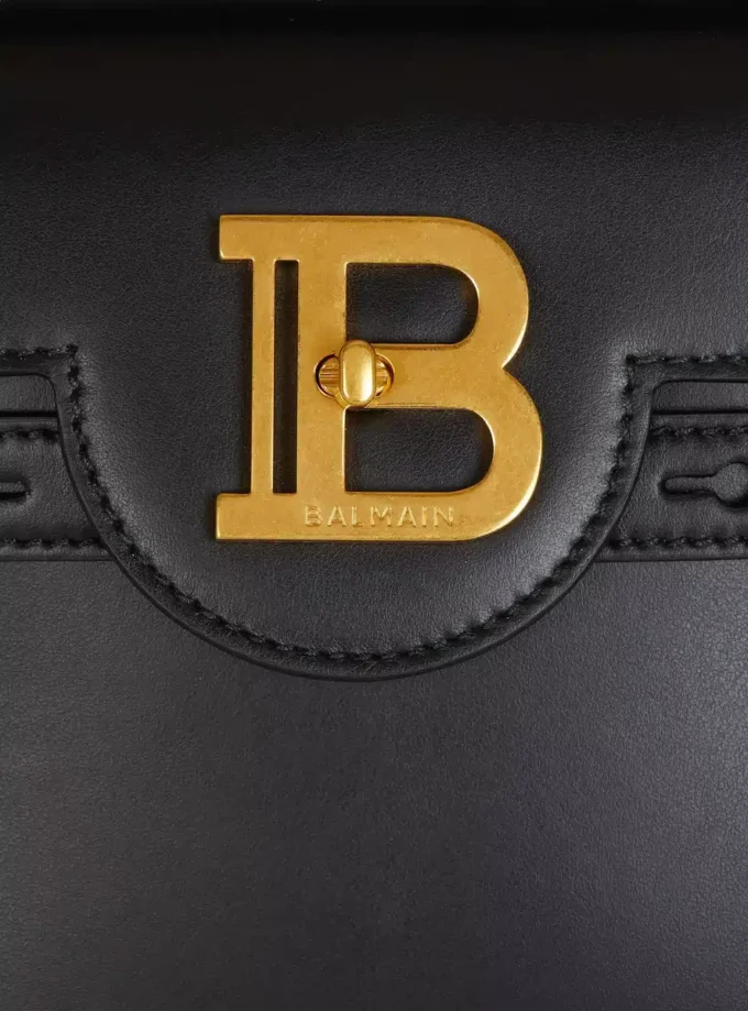 Smooth leather B-Buzz 23 bag Smooth leather B-Buzz 23 bag