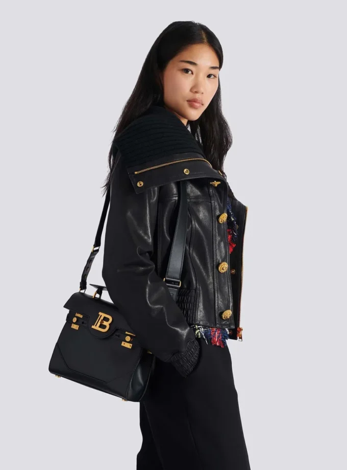 Smooth leather B-Buzz 23 bag Smooth leather B-Buzz 23 bag