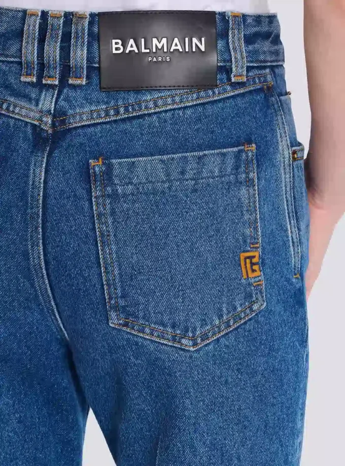 Straight-leg denim jeans