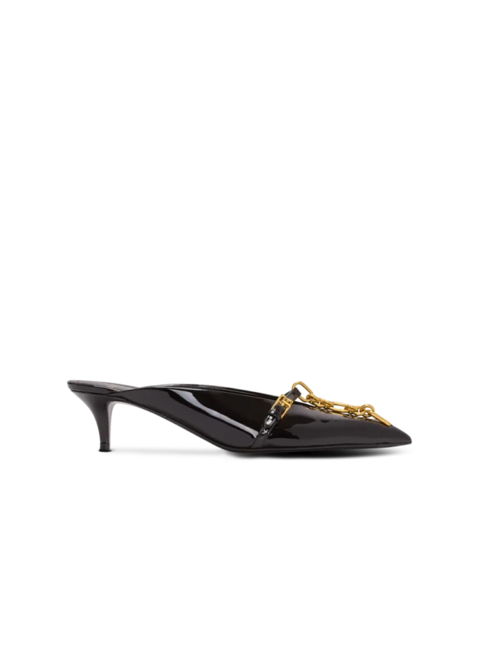 Sync patent leather mules with pointed toe