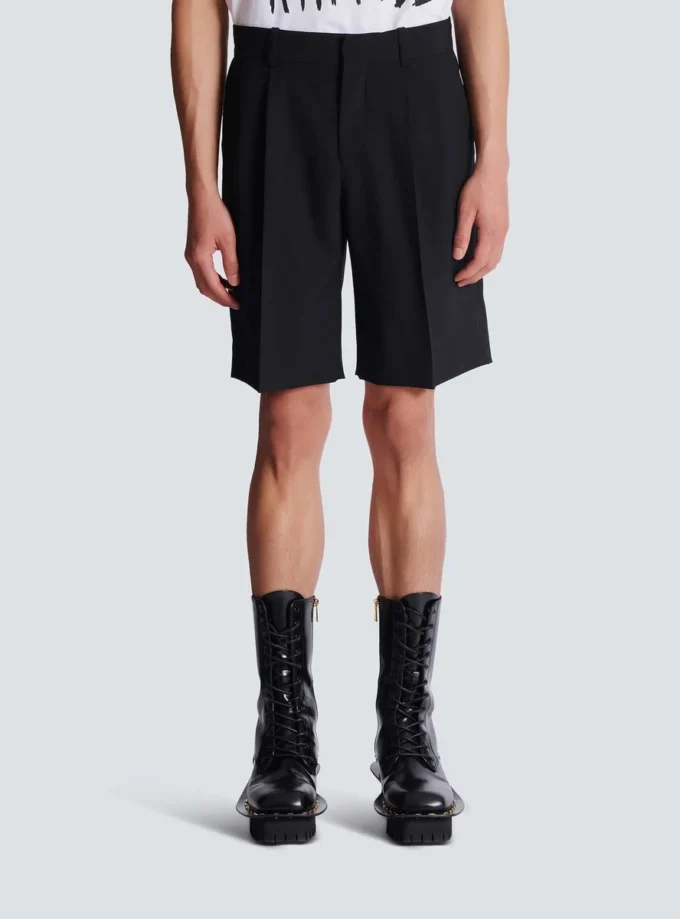 Wool darted Bermuda shorts Wool darted Bermuda shorts